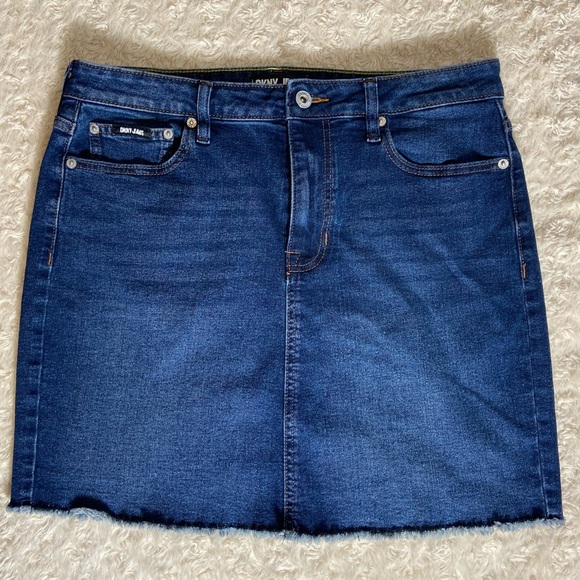 DKNY Dresses & Skirts - DKNY Jeans 5- Pocket Denim Mini Skirt Fray Finished Hem Size 12